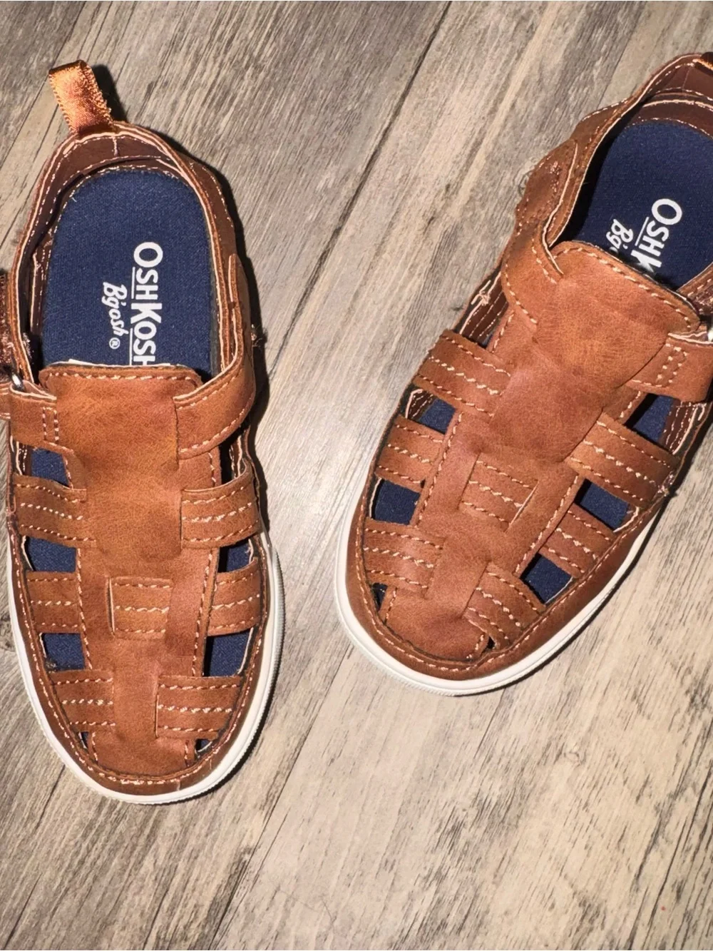 OshKosh B'gosh Tan/Brown Kids Closed-Toe Fisherman Sandals